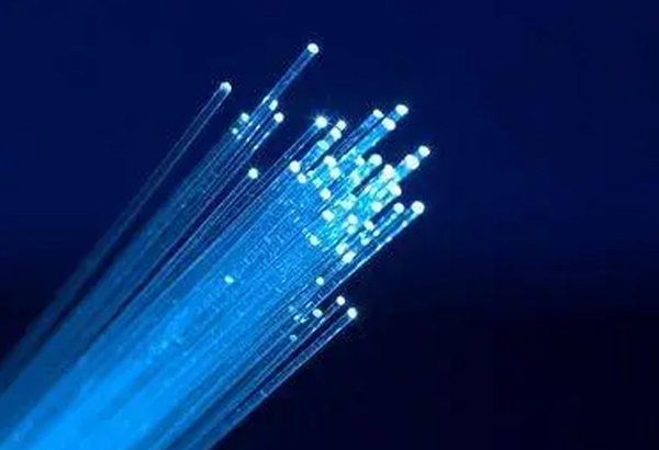 AT&T：到2023年將投資約480億美元，以擴(kuò)大光纖互聯(lián)和5G無線服務(wù)